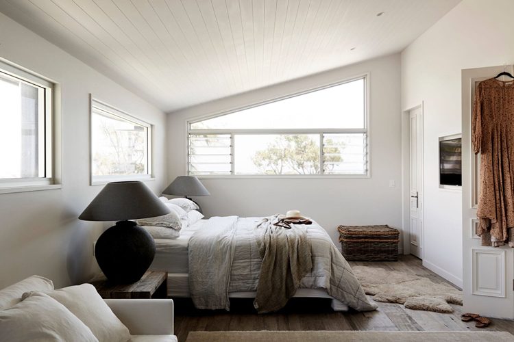 Master bedroom at The Lodge, Byron Beach Abodes